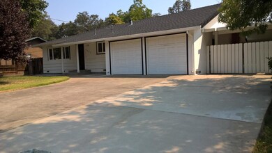 2205 Deerfield Ave, Redding, CA 96002 - photo 3
