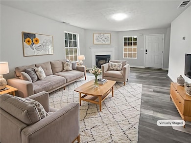 1005 Winter Side Ln unit 2, Atlanta, GA 30349 - photo 2