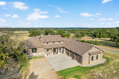 325 Vineyard Ln, Springtown, TX 76082 - photo 6
