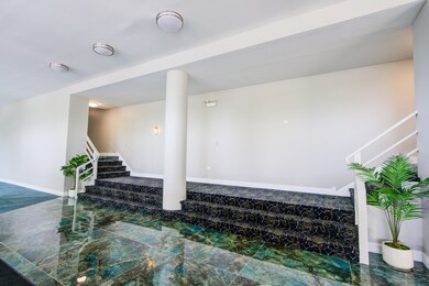 7250 N Western Ave unit 417, Chicago, IL 60645 - photo 6