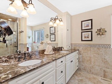 699 Grove St, Framingham, MA 01701 - photo 6