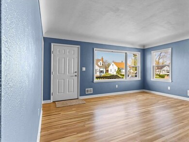 3231 Vine Ave SE, Cedar Rapids, IA 52403 - photo 4