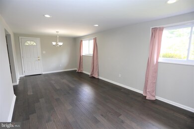 6116 Westland Dr, Hyattsville, MD 20782 - photo 5