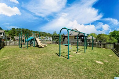 6652 Spring St, Trussville, AL 35173 - photo 7