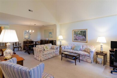 403 Thompson St unit 403/Bld 8, Hendersonville, NC 28792 - photo 4