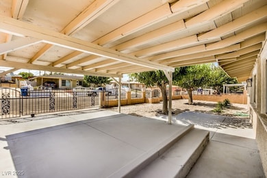 1940 Leona St, Las Vegas, NV 89106 - photo 4