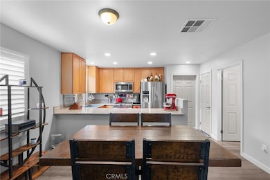 26146 Gravett Place, Santa Clarita, CA 91350 - photo 6