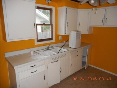 1414 S Meeker Ave, Muncie, IN 47302 - photo 2