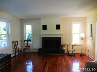poised living room