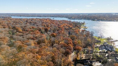 1491 Waukazoo Dr, Holland, MI 49424 - photo 5