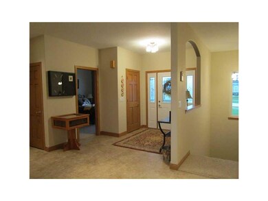 Foyer. Beautiful ceramic tiled entry