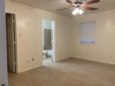 6843 Larkstone St unit B, Houston, TX 77028 - photo 7