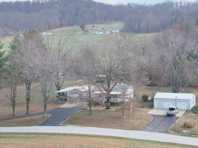 13320 Deer Creek Rd, Tell City, IN 47586 - photo 4