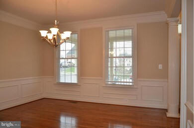 40649 Banshee Dr, Leesburg, VA 20175 - photo 2