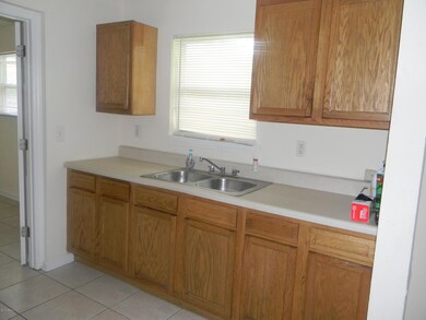 6442 Bartholf Ave, Jacksonville, FL 32210 - photo 4