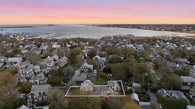 10 Silver St, Nantucket, MA 02554 - photo 2
