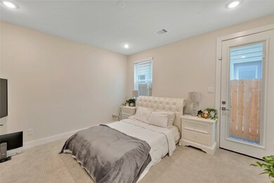 4220 Schuler St, Houston, TX 77007 - photo 3