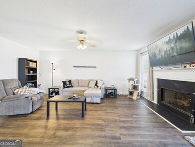 302 Arrie Dr, Byron, GA 31008 - photo 6