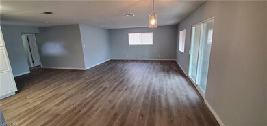 2316 Cascade St, Las Vegas, NV 89142 - photo 2