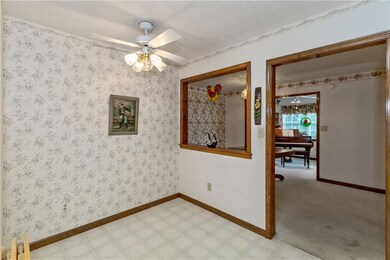 1066 Ina Cir, Franklin, IN 46131 - photo 7