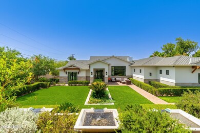 5905 E Camelback Rd - 01