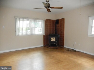 37 Weer Cir, Wilmington, DE 19808 - photo 7