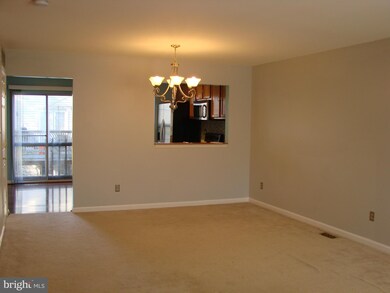 700 Saint Peters Ct, Edgewood, MD 21040 - photo 4