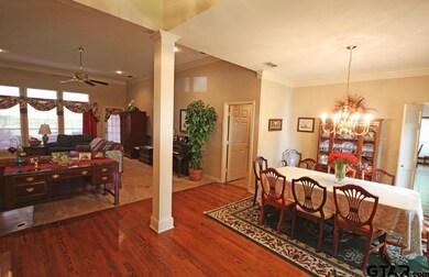 5703 Regents Row, Tyler, TX 75703 - photo 5