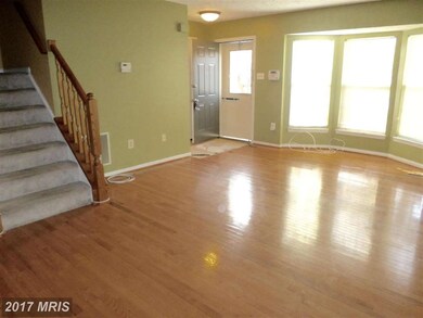 20509 Lowfield Dr, Germantown, MD 20874 - photo 4