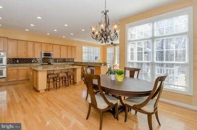 15309 Sir Edwards Dr, Upper Marlboro, MD 20772 - photo 6