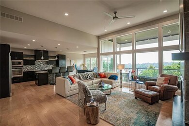 4607 Mund Rd, Shawnee, KS 66218 - photo 3