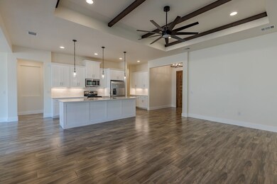 104 Parlin Ln, Fredericksburg, TX 78624 - photo 7