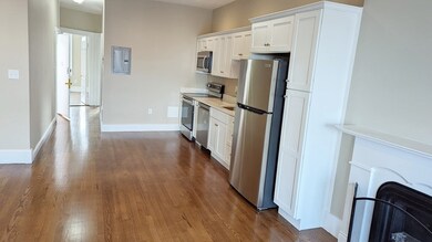 387 Beacon St unit 6, Boston, MA 02116 - photo 3