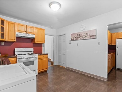 88 Vernal St unit B, Everett, MA 02149 - photo 6