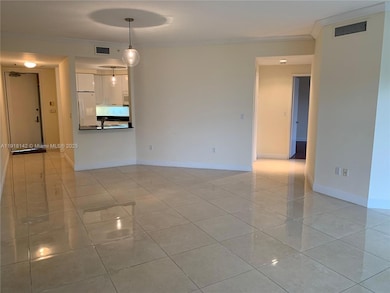 Resort Villas unit 406, Key Biscayne, FL 33149 - photo 5