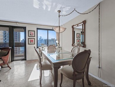 Southbridge Towers unit 19C, New York, NY 10038 - photo 6