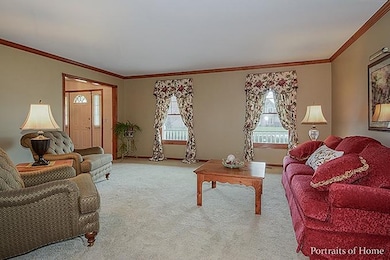 1360 Saxon Ln, Naperville, IL 60564 - photo 5