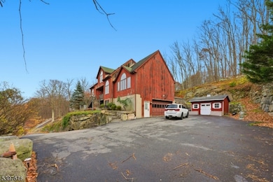 11 Joan Dr, Stanhope, NJ 07874 - photo 2