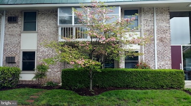 3311 S Leisure World Blvd unit 992A, Silver Spring, MD 20906 - photo 2