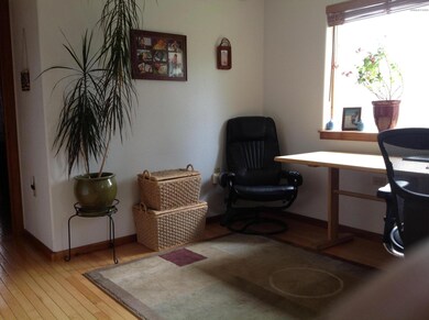 photo 2(2)