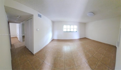 19600 SW 110th Ct unit 113, Cutler Bay, FL 33157 - photo 7