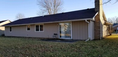 1622 Deerfield rear 2