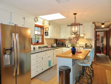 109 Mariner Cir, Cotuit, MA 02635 - photo 7