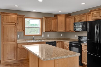 2324 Falcons Cove, Stevens Point, WI 54482 - photo 3