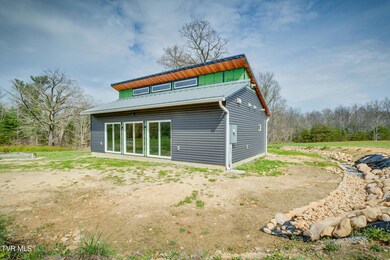 185 Cutshaw Ln, Greeneville, TN 37743 - photo 2