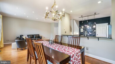 5085 Beacon Hill Ct, Doylestown, PA 18902 - photo 7