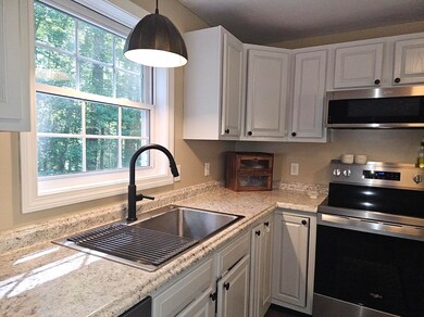 126 N Shore Dr, Barnstead, NH 03225 - photo 7