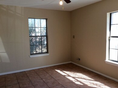 1413 Hibiscus Ln, Laredo, TX 78041 - photo 7