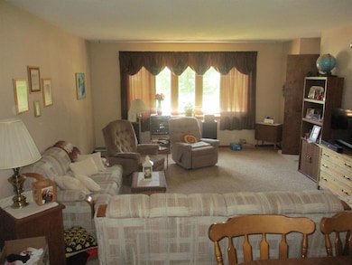 1503 5th St, Emmetsburg, IA 50536 - photo 2