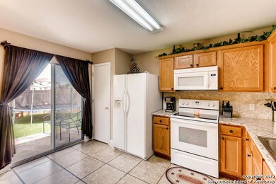 9015 Gallop Chase, San Antonio, TX 78254 - photo 7